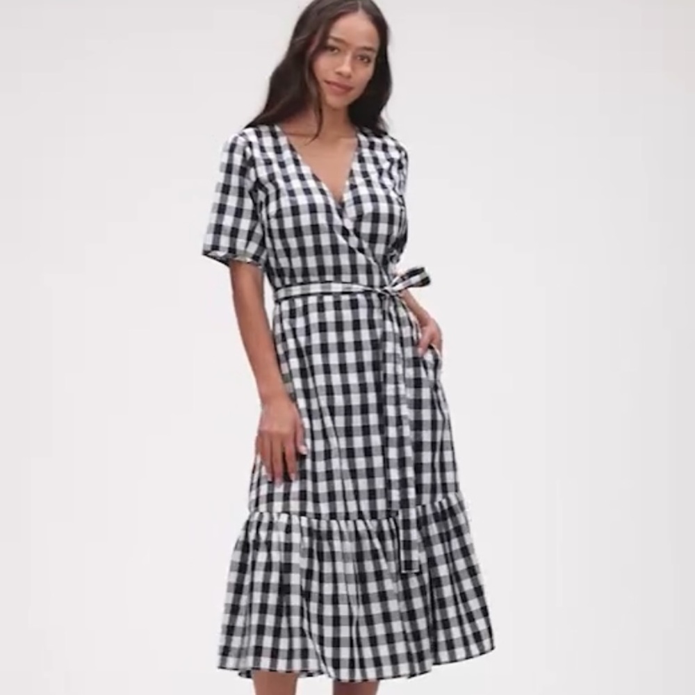 Gap Gingham Wrap Midi Dress. Large. NWT